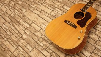 Gibson J-160E John Lennon Peace Model 52 of 750 2002