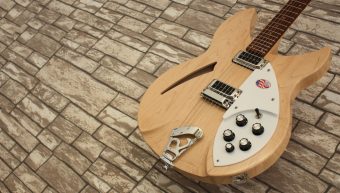 Rickenbacker 330 Mapleglo 2020